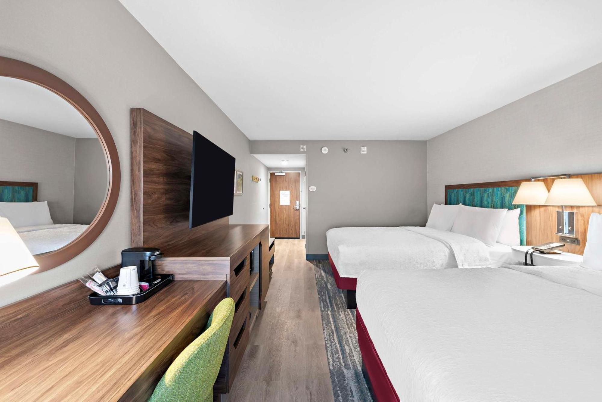 Hampton Inn Los Angeles Airport Lennox Exterior photo