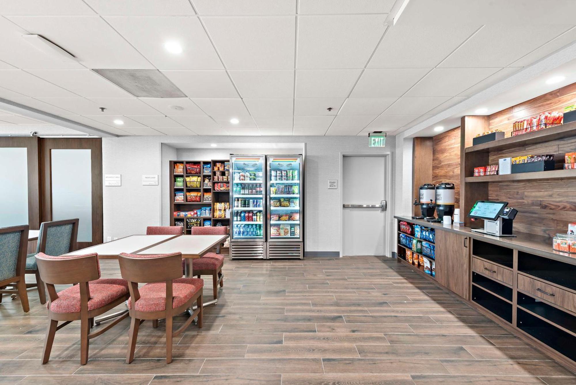 Hampton Inn Los Angeles Airport Lennox Exterior photo