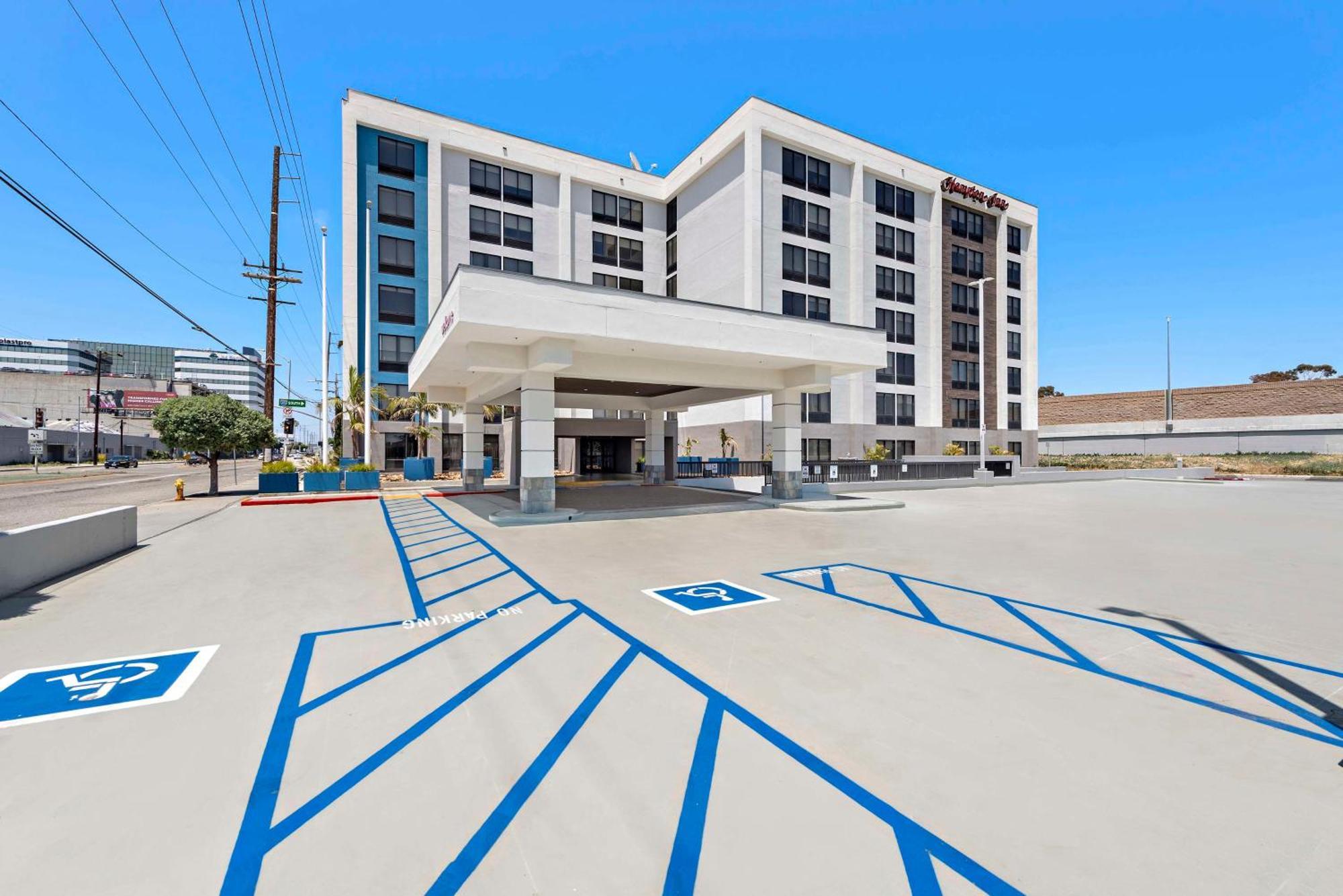 Hampton Inn Los Angeles Airport Lennox Exterior photo